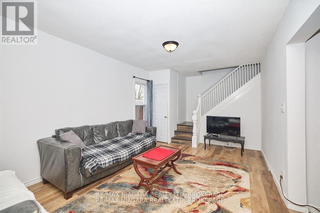 5983 Franklin Avenue, Niagara Falls, Ontario  L2G 4Y7 - Photo 11 - X12382465