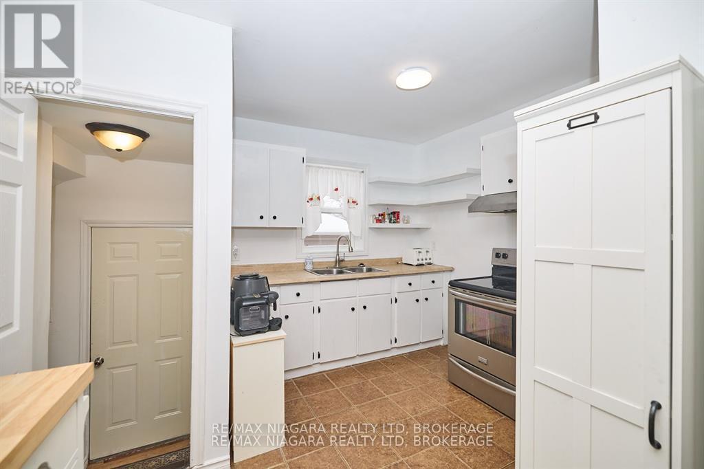 5983 Franklin Avenue, Niagara Falls, Ontario  L2G 4Y7 - Photo 14 - X12382465