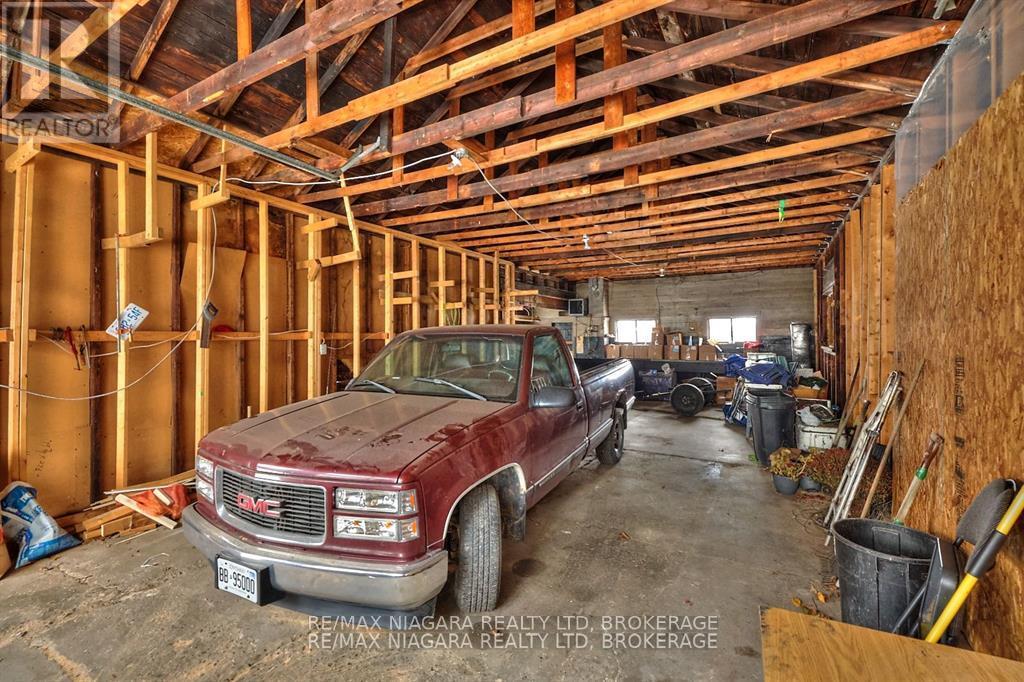 5983 Franklin Avenue, Niagara Falls, Ontario  L2G 4Y7 - Photo 3 - X12382465