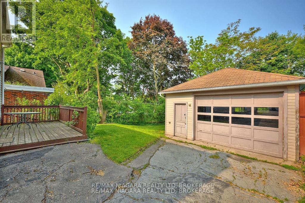 5983 Franklin Avenue, Niagara Falls, Ontario  L2G 4Y7 - Photo 4 - X12382465