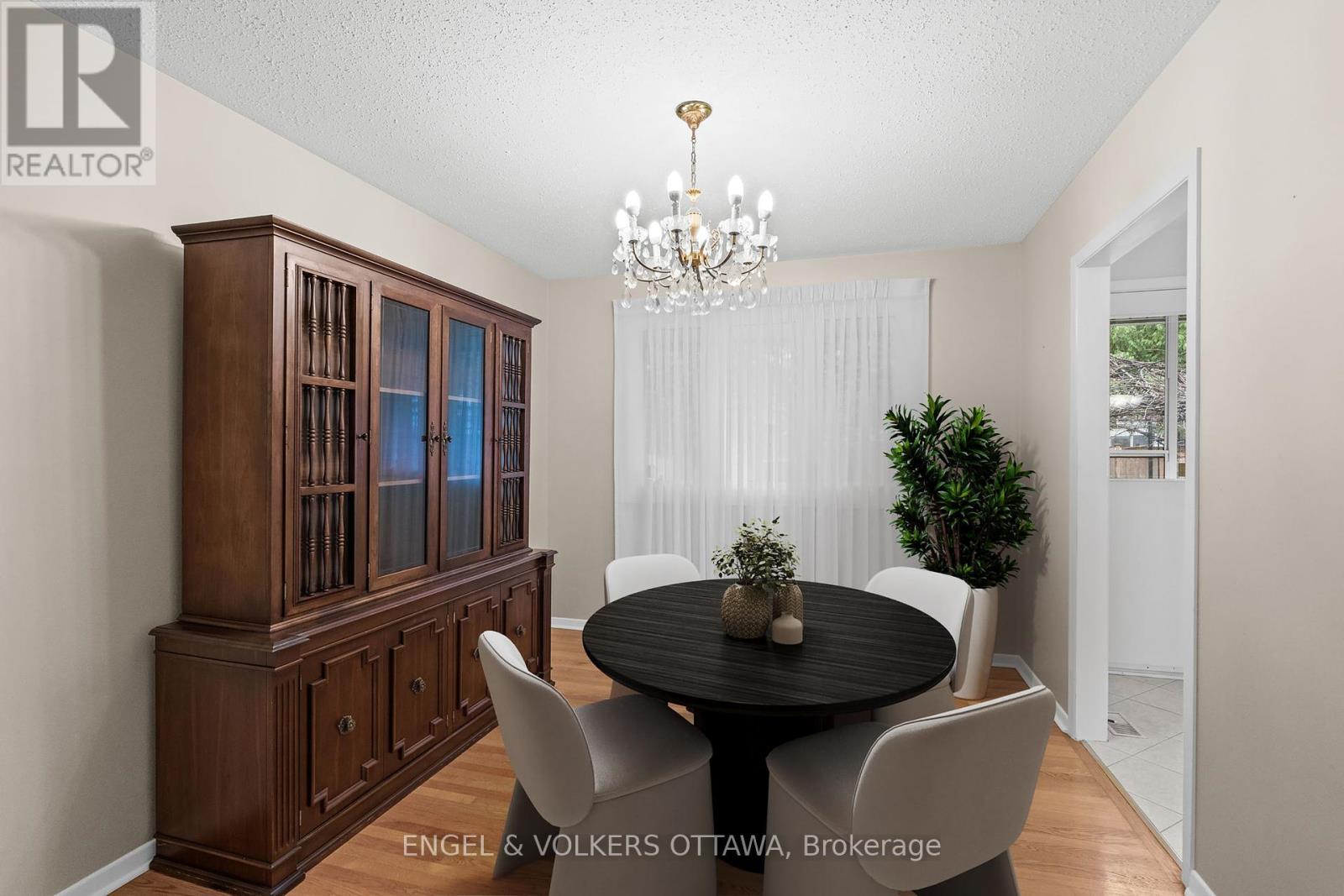 3348 Kodiak Street, Ottawa, Ontario  K1V 7S8 - Photo 10 - X12380686