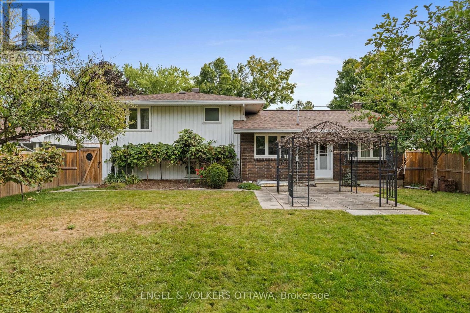 3348 Kodiak Street, Ottawa, Ontario  K1V 7S8 - Photo 36 - X12380686