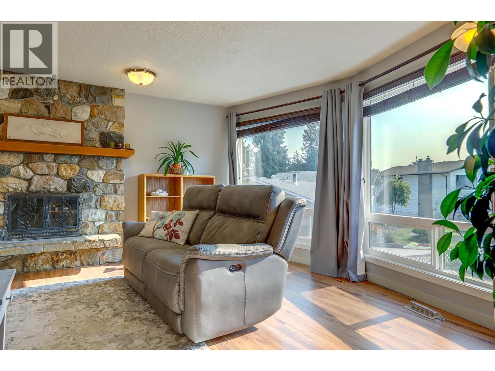 9401 Bel Air Drive, Coldstream, British Columbia  V1B 2A1 - Photo 19 - 10361410