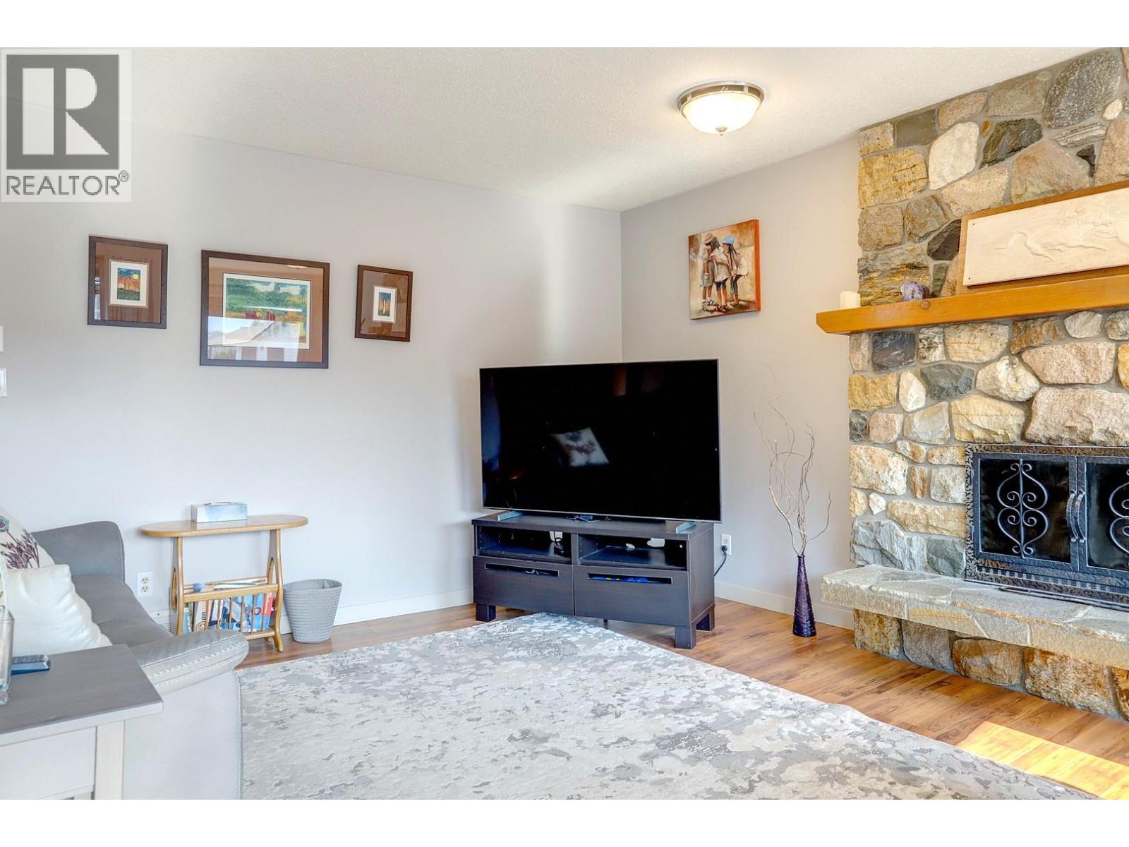 9401 Bel Air Drive, Coldstream, British Columbia  V1B 2A1 - Photo 21 - 10361410