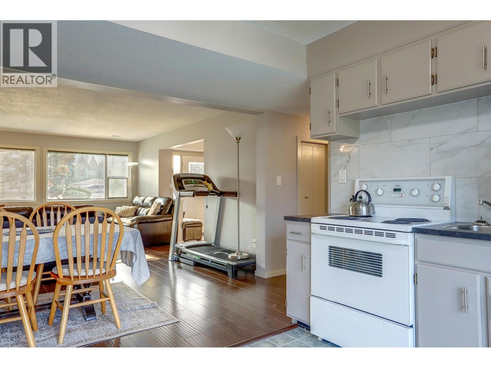 9401 Bel Air Drive, Coldstream, British Columbia  V1B 2A1 - Photo 62 - 10361410