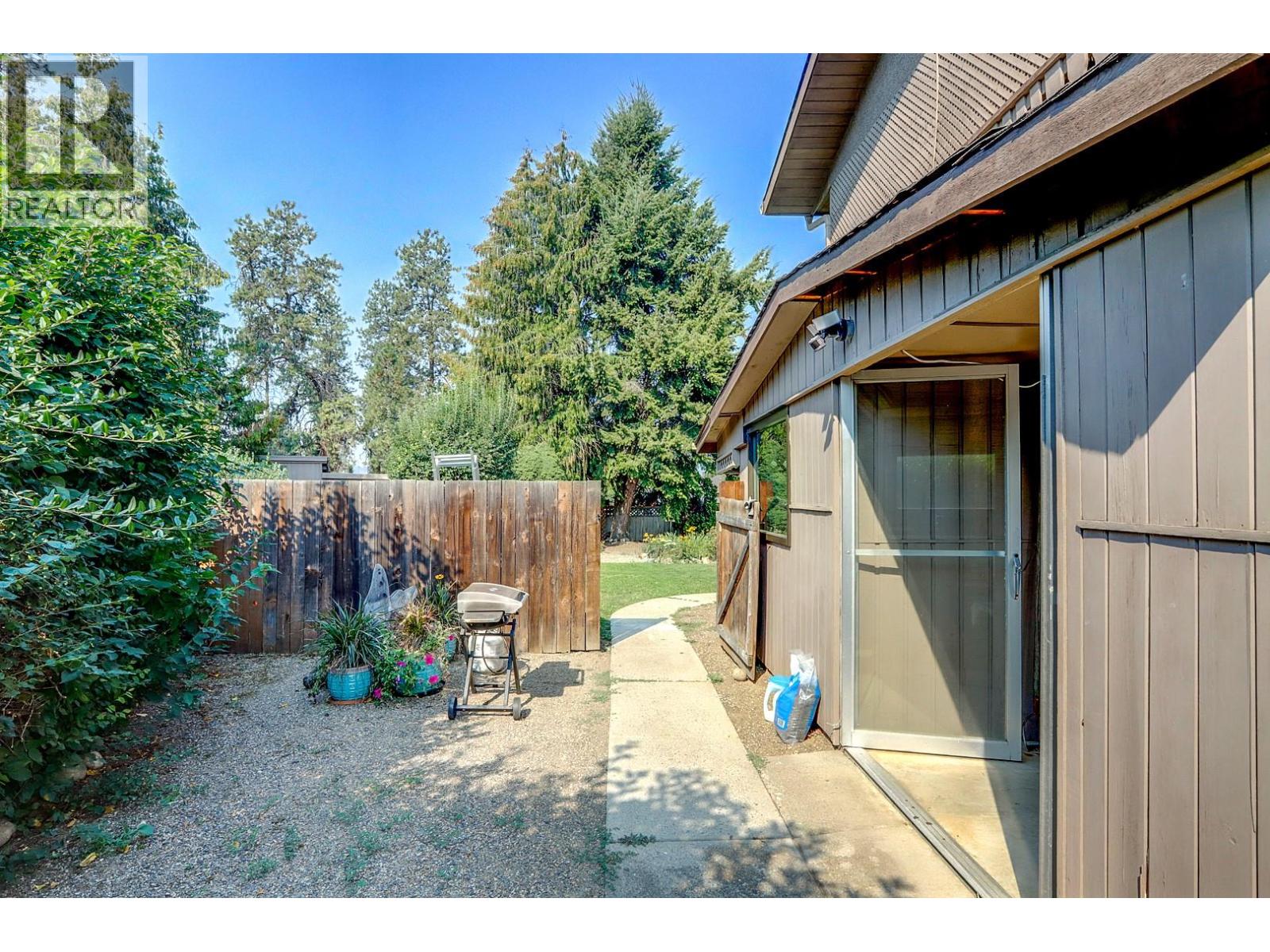 9401 Bel Air Drive, Coldstream, British Columbia  V1B 2A1 - Photo 81 - 10361410