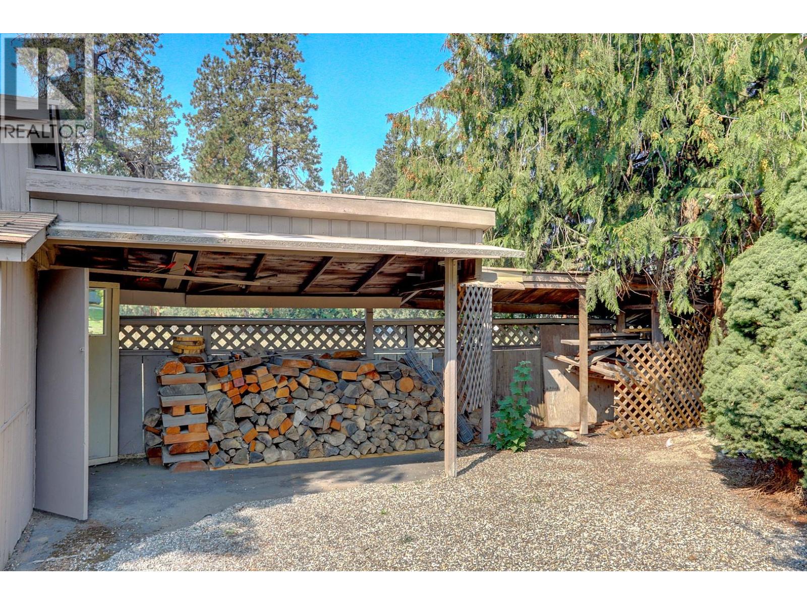 9401 Bel Air Drive, Coldstream, British Columbia  V1B 2A1 - Photo 96 - 10361410