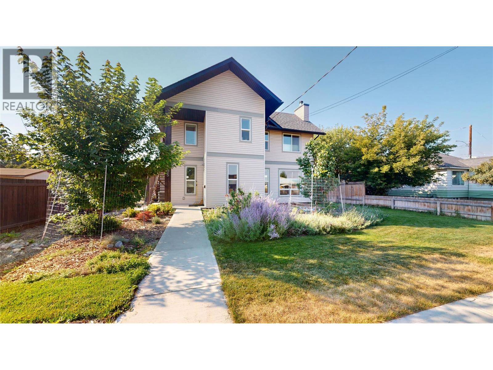 1605 4th Street N, cranbrook, British Columbia