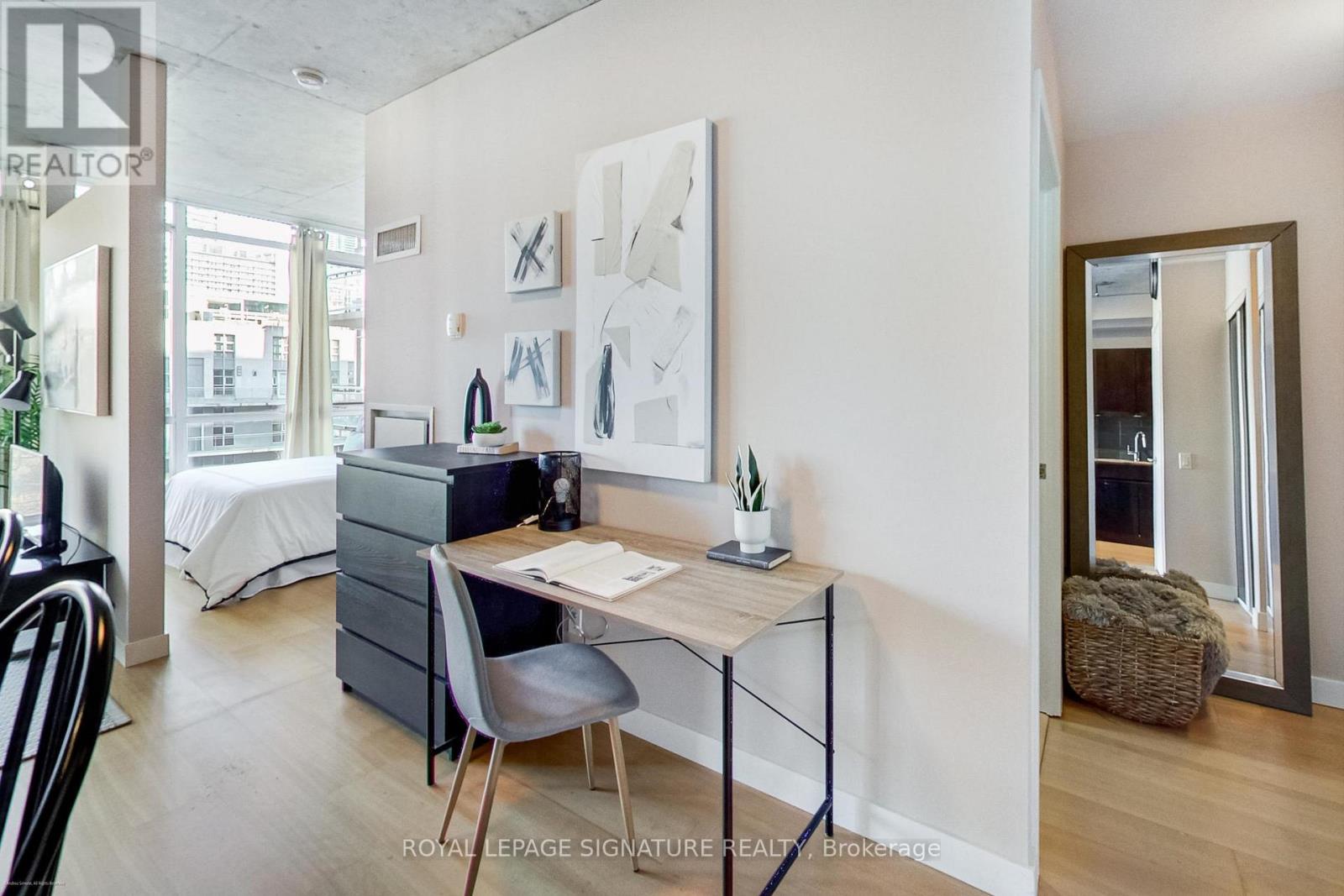 711 - 38 Niagara Street, Toronto, Ontario  M5V 3X1 - Photo 16 - C12382385