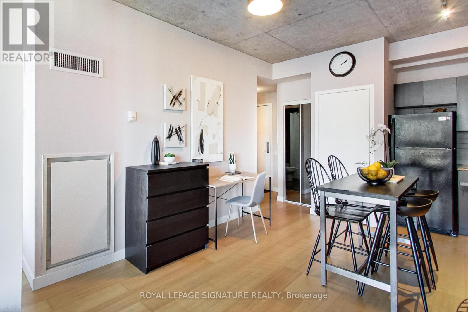 711 - 38 Niagara Street, Toronto, Ontario  M5V 3X1 - Photo 17 - C12382385