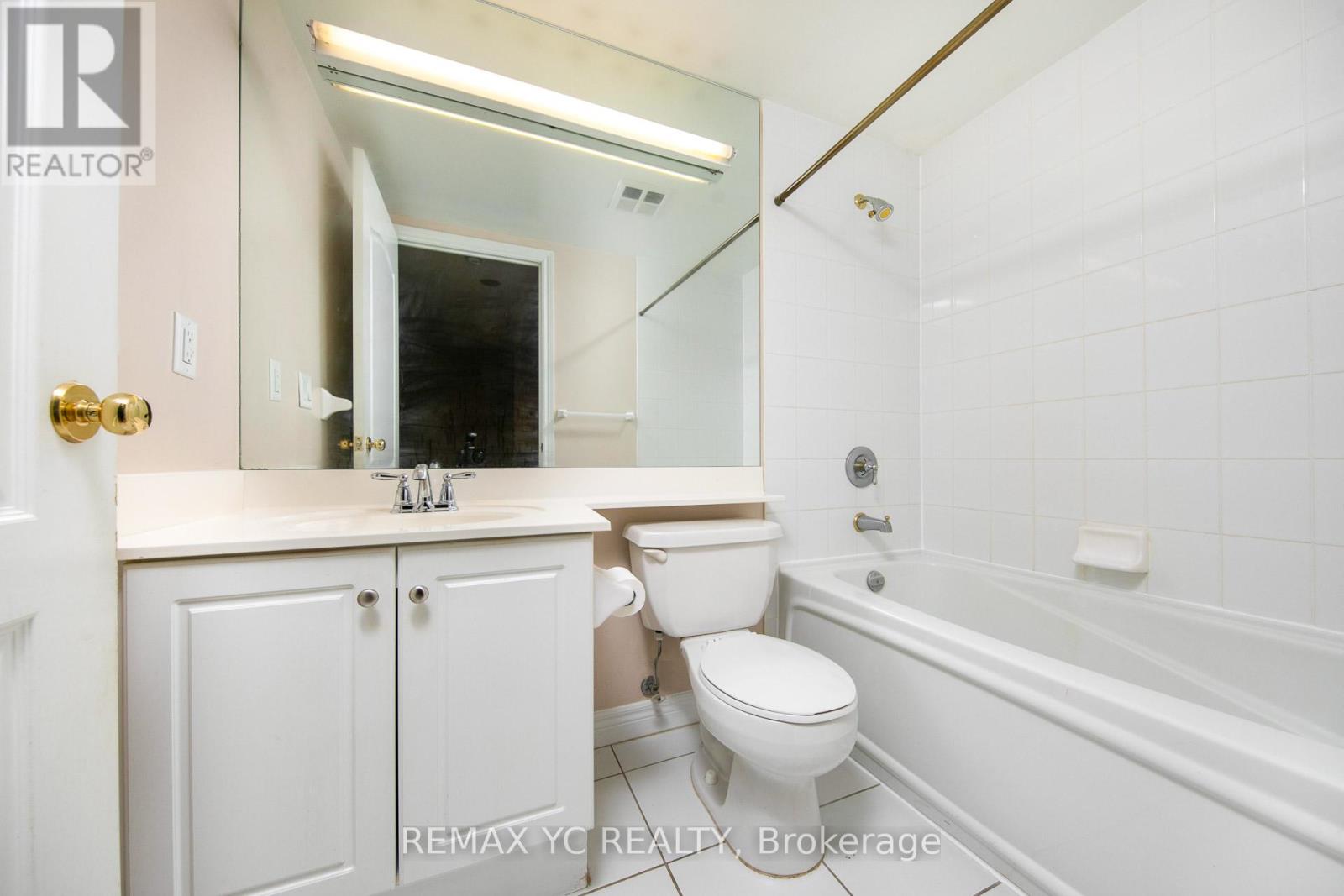 311 - 38 William Carson Crescent, Toronto, Ontario  M2P 2A1 - Photo 11 - C12382392