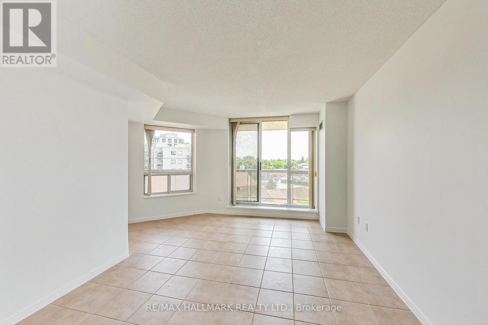 405 - 800 Sheppard Avenue W, Toronto, Ontario  M3H 6B4 - Photo 18 - C12382404