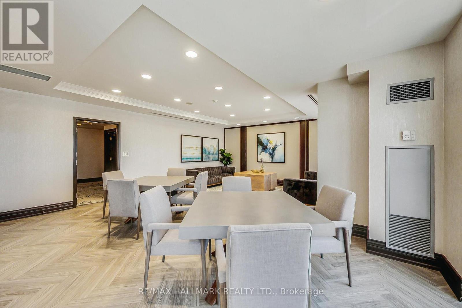 405 - 800 Sheppard Avenue W, Toronto, Ontario  M3H 6B4 - Photo 30 - C12382404