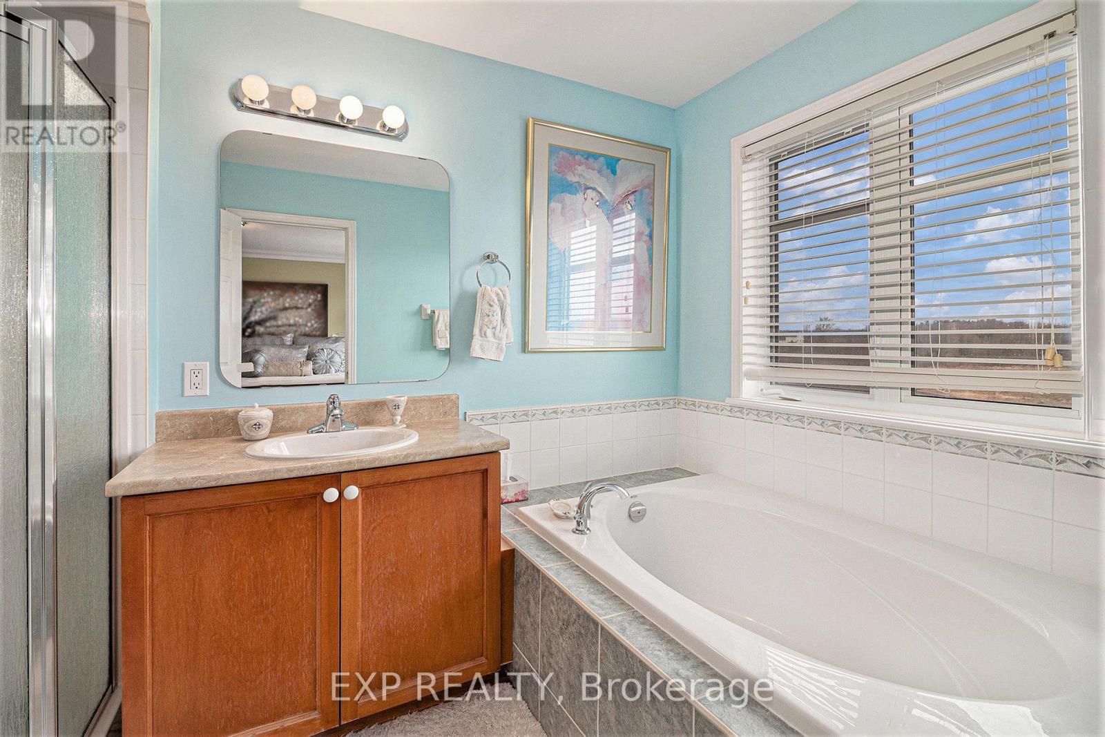 258 Trail Side Circle, Ottawa, Ontario  K4A 5B5 - Photo 14 - X12381764