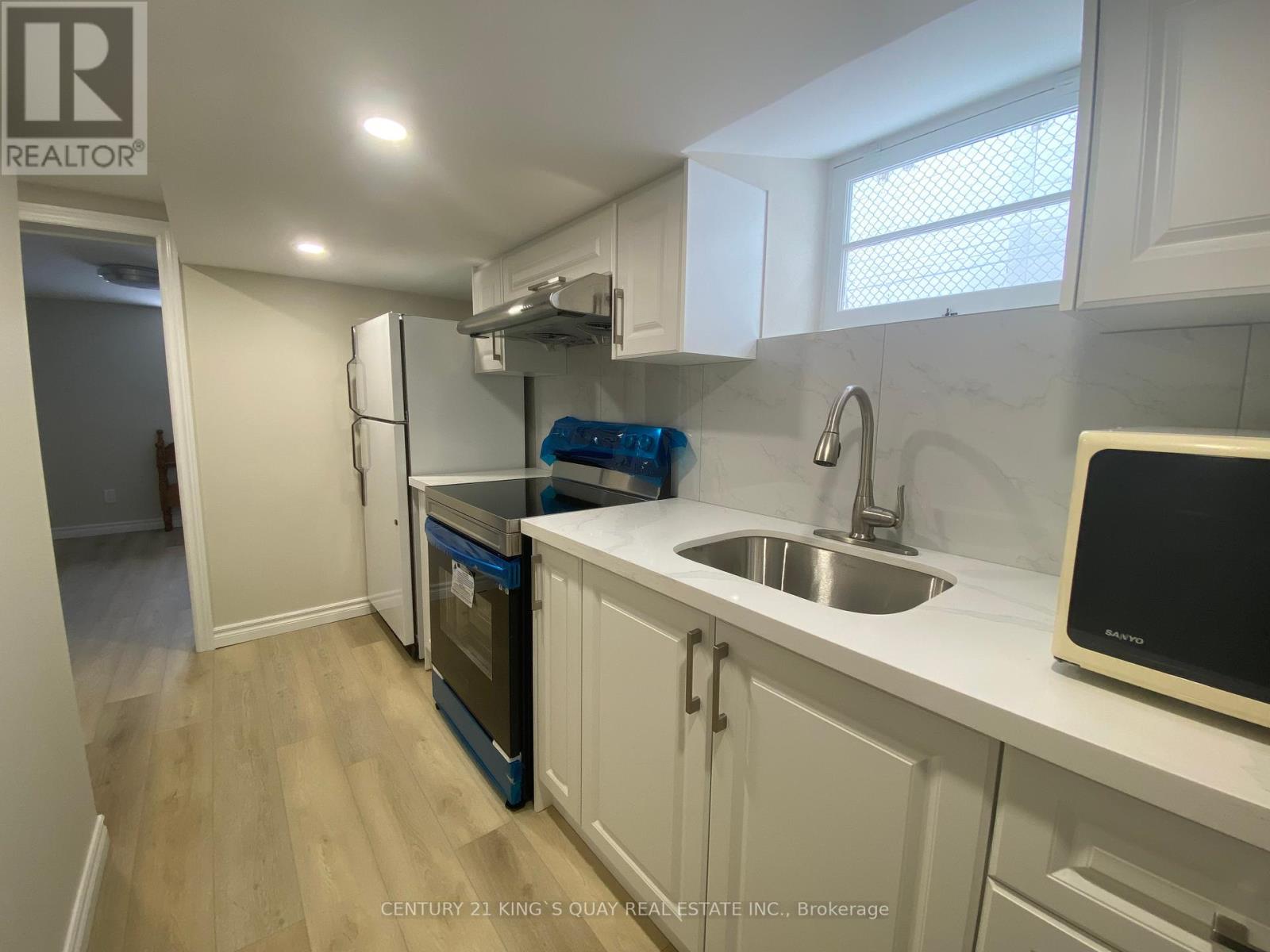 Lower - 54 Shilton Road, Toronto, Ontario  M1S 2J7 - Photo 8 - E12382379