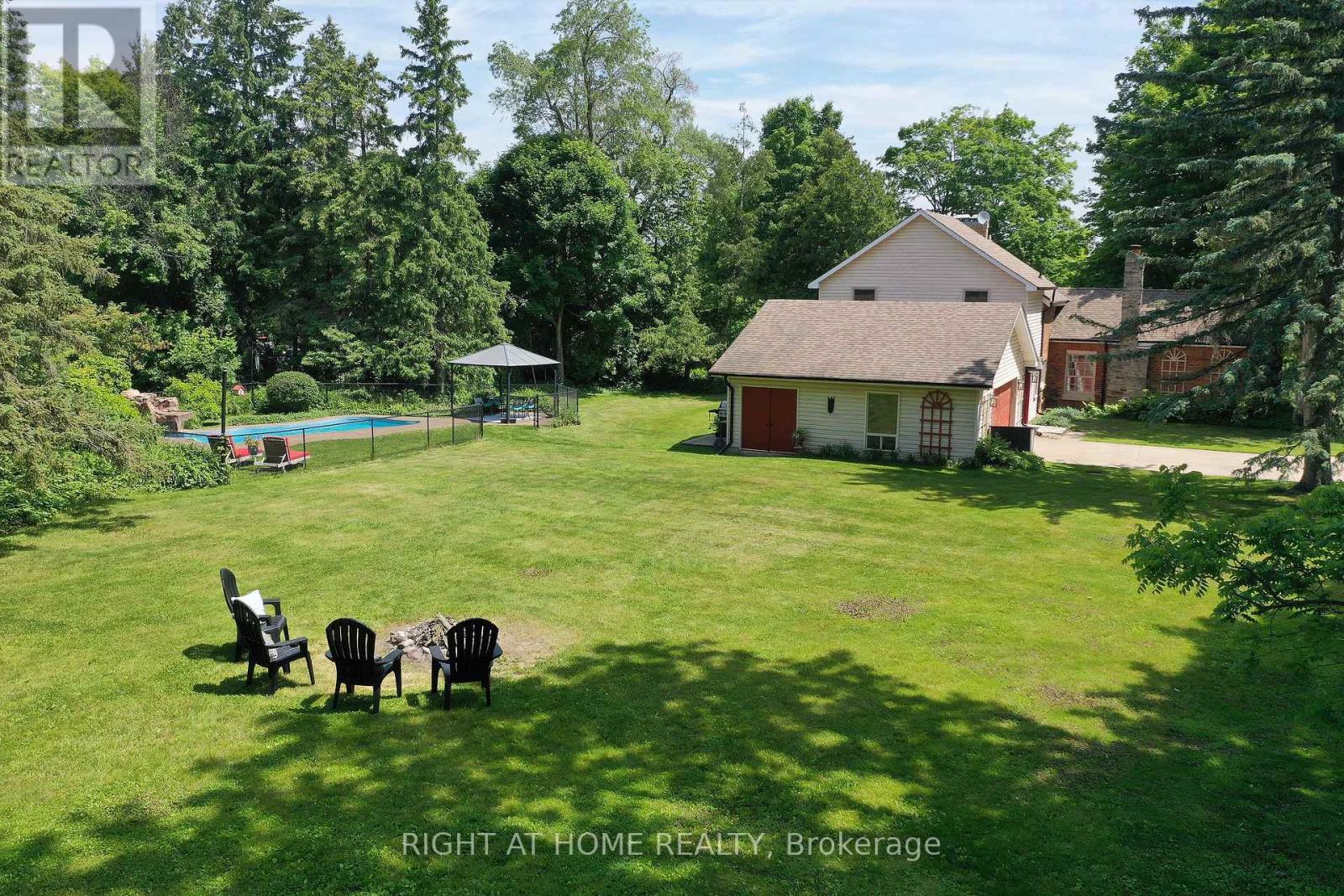 4 Stewarttown Road, Halton Hills, Ontario  L7G 4S5 - Photo 40 - W12382409