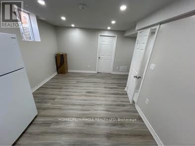 Bsmt - 92 Evalene Court, Brampton, Ontario  L6Z 2Z7 - Photo 11 - W12382468