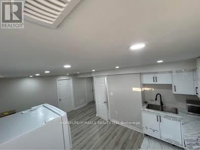 Bsmt - 92 Evalene Court, Brampton, Ontario  L6Z 2Z7 - Photo 8 - W12382468