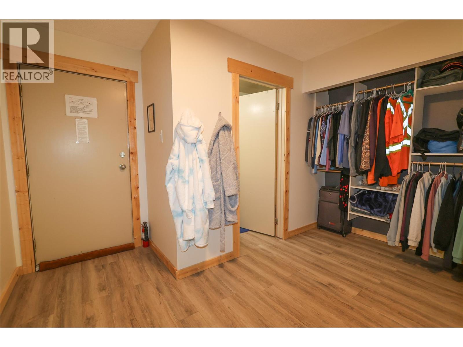 1151 Gerry Sorensen Way Unit# 502/504, Kimberley, British Columbia  V1A 3E9 - Photo 17 - 10361328