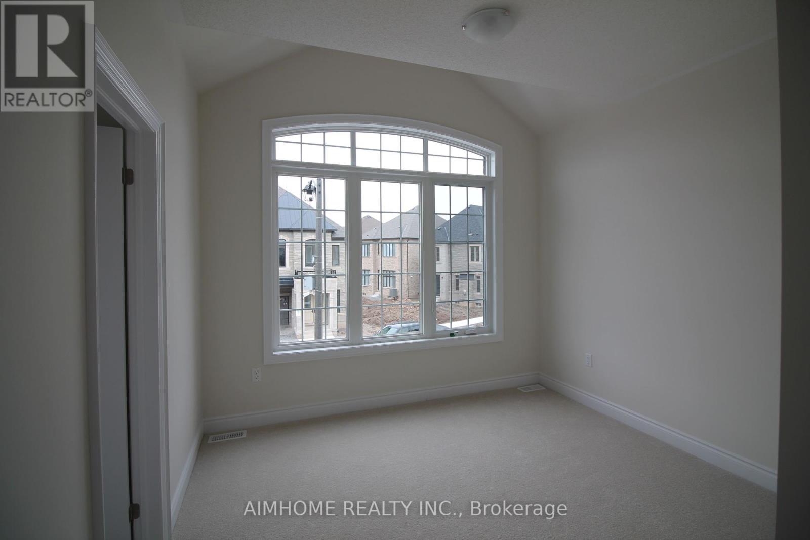 3453 Mosley Gate, Oakville, Ontario  L6H 0Y8 - Photo 17 - W12359294