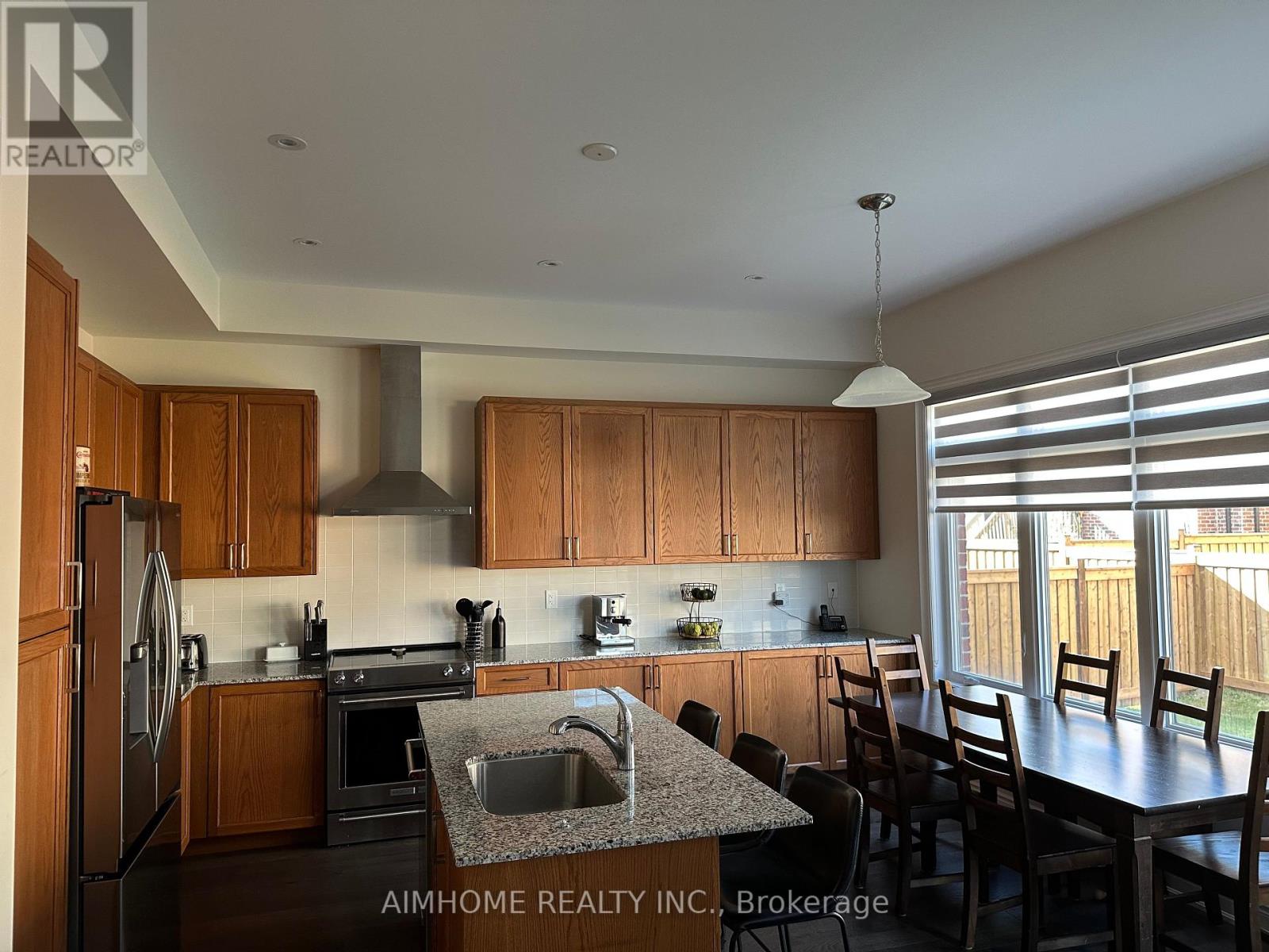 3453 Mosley Gate S, Oakville, Ontario  L6H 0Y8 - Photo 11 - W12359592