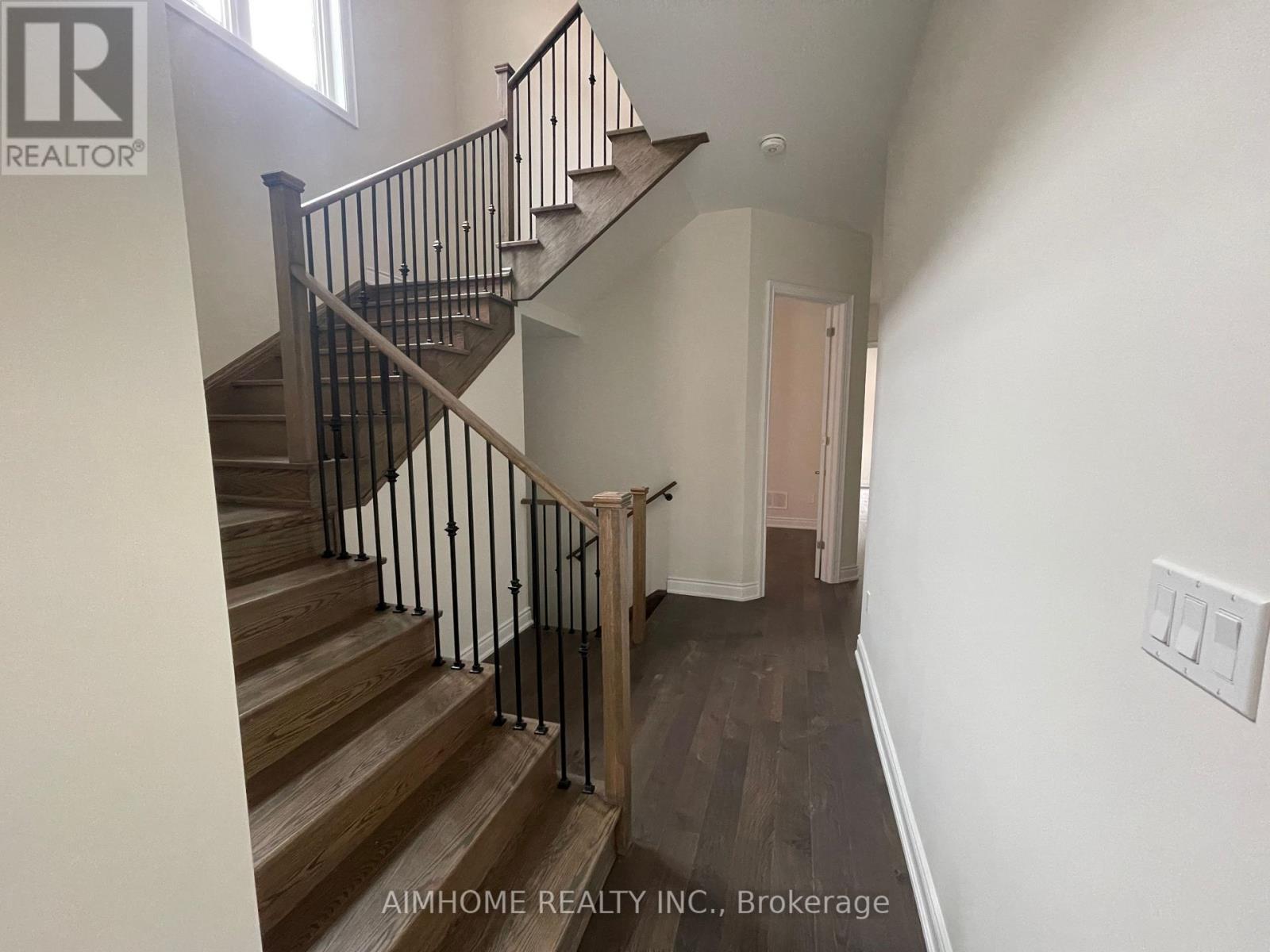 3453 Mosley Gate S, Oakville, Ontario  L6H 0Y8 - Photo 14 - W12359592