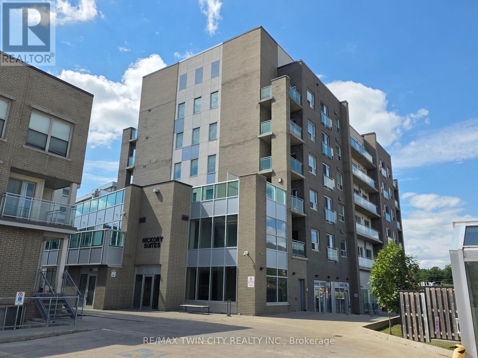 H505 - 62 Balsam Street, Waterloo, Ontario  N2L 3H2 - Photo 2 - X12382435