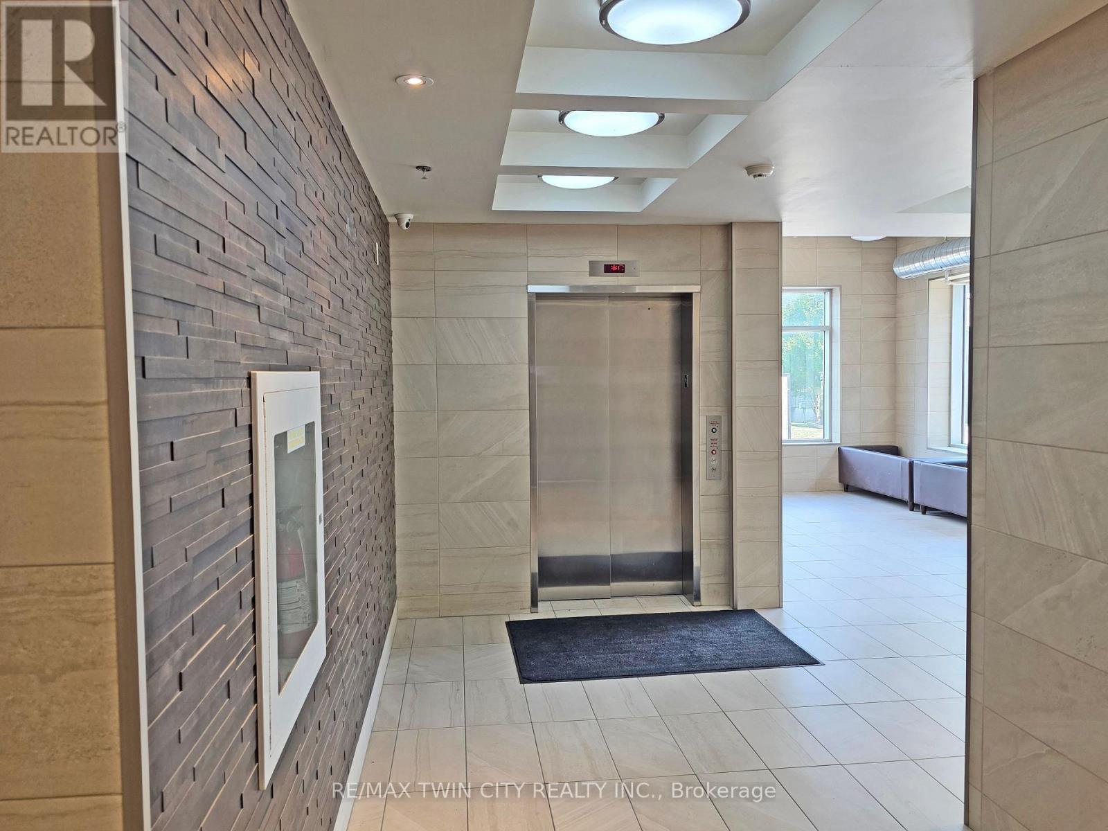 H505 - 62 Balsam Street, Waterloo, Ontario  N2L 3H2 - Photo 5 - X12382435