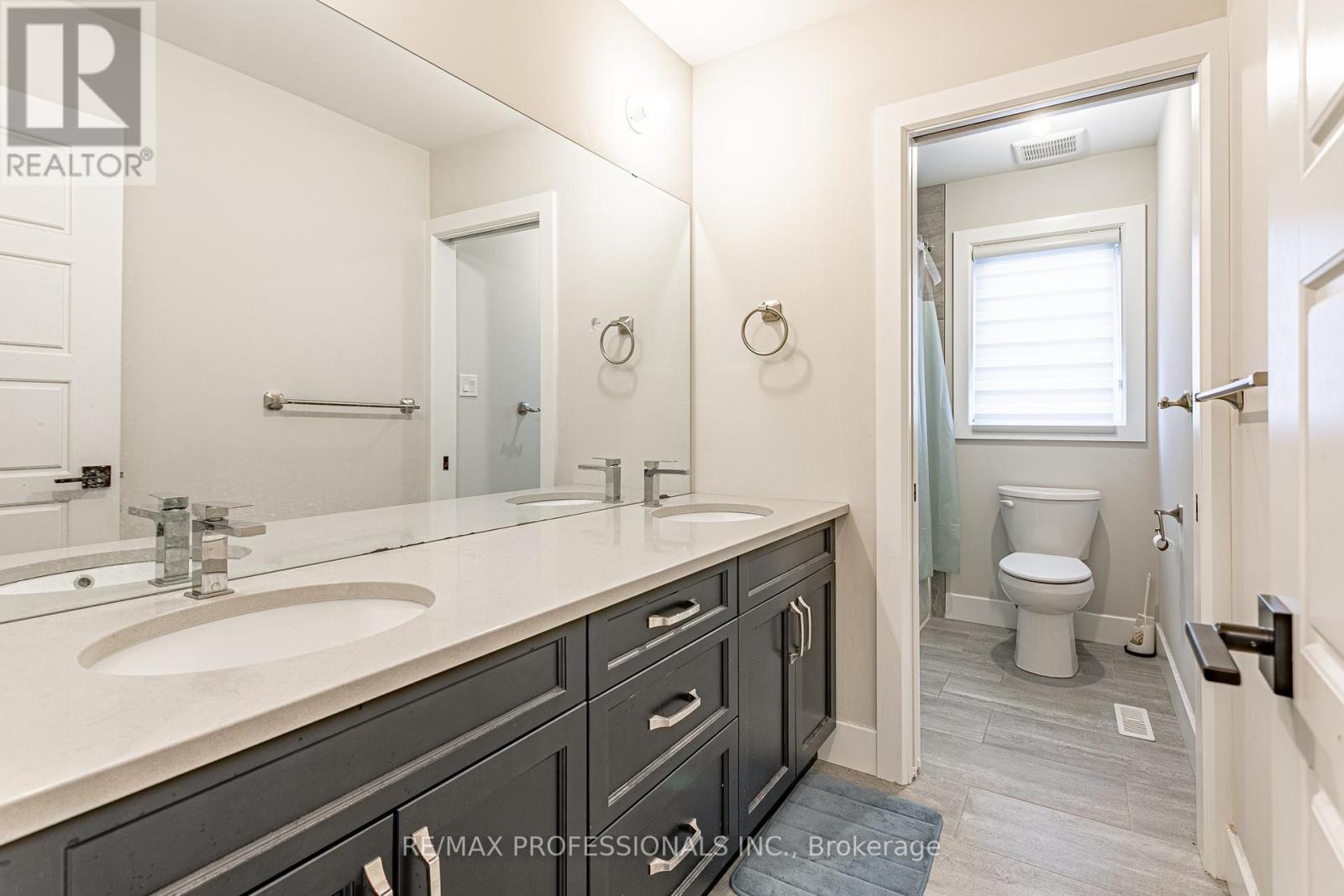 3328 Oriole Drive, London South, Ontario  N6M 0K1 - Photo 20 - X12380107