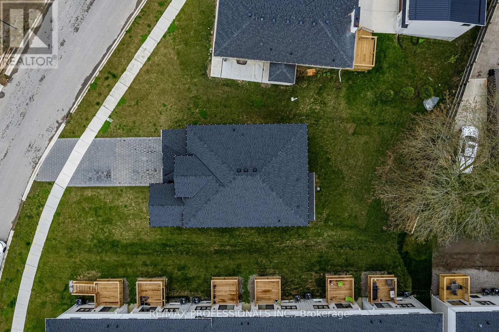 3328 Oriole Drive, London South, Ontario  N6M 0K1 - Photo 29 - X12380107