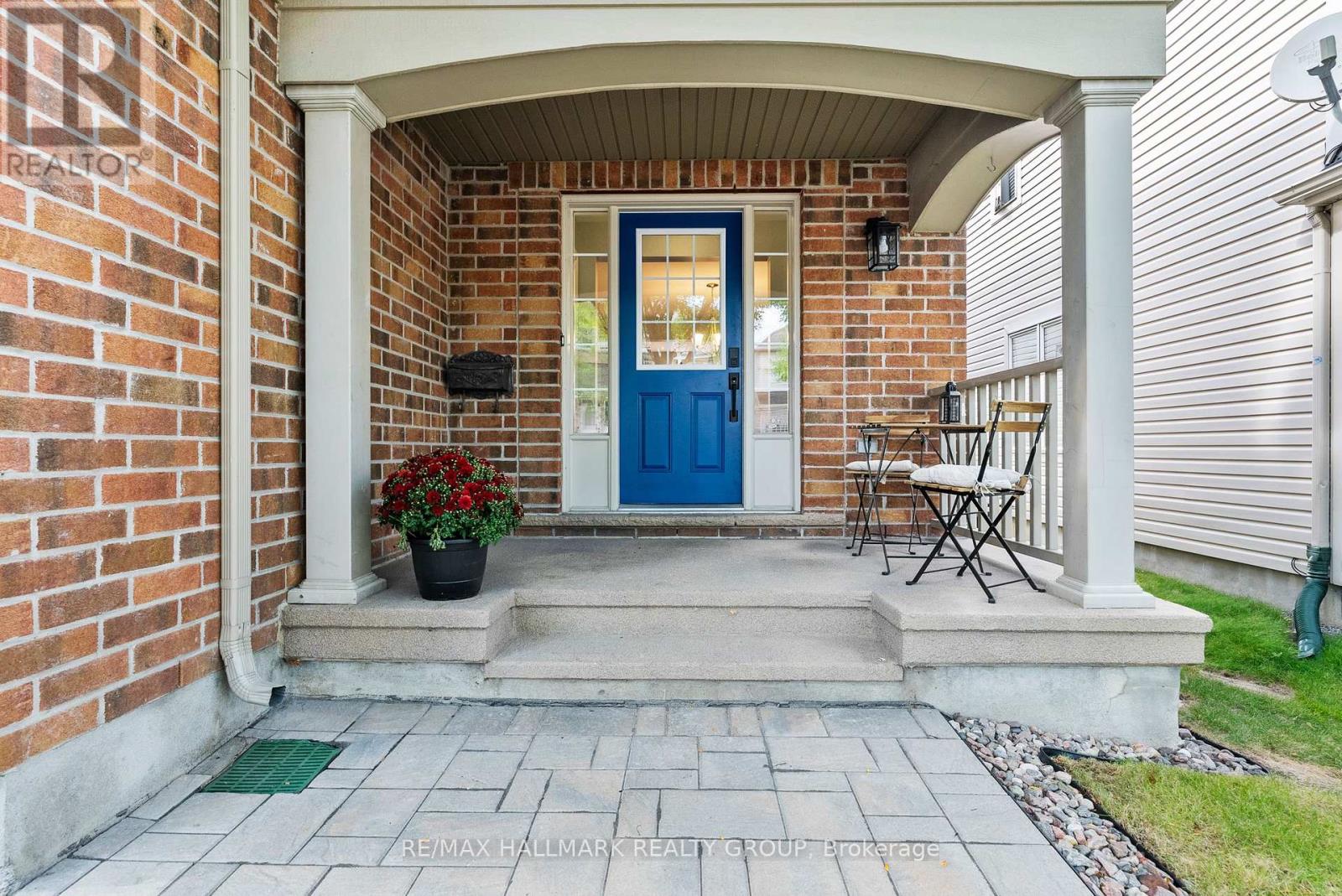 738 Tramontana Place, Ottawa, Ontario  K2S 0E7 - Photo 3 - X12382474