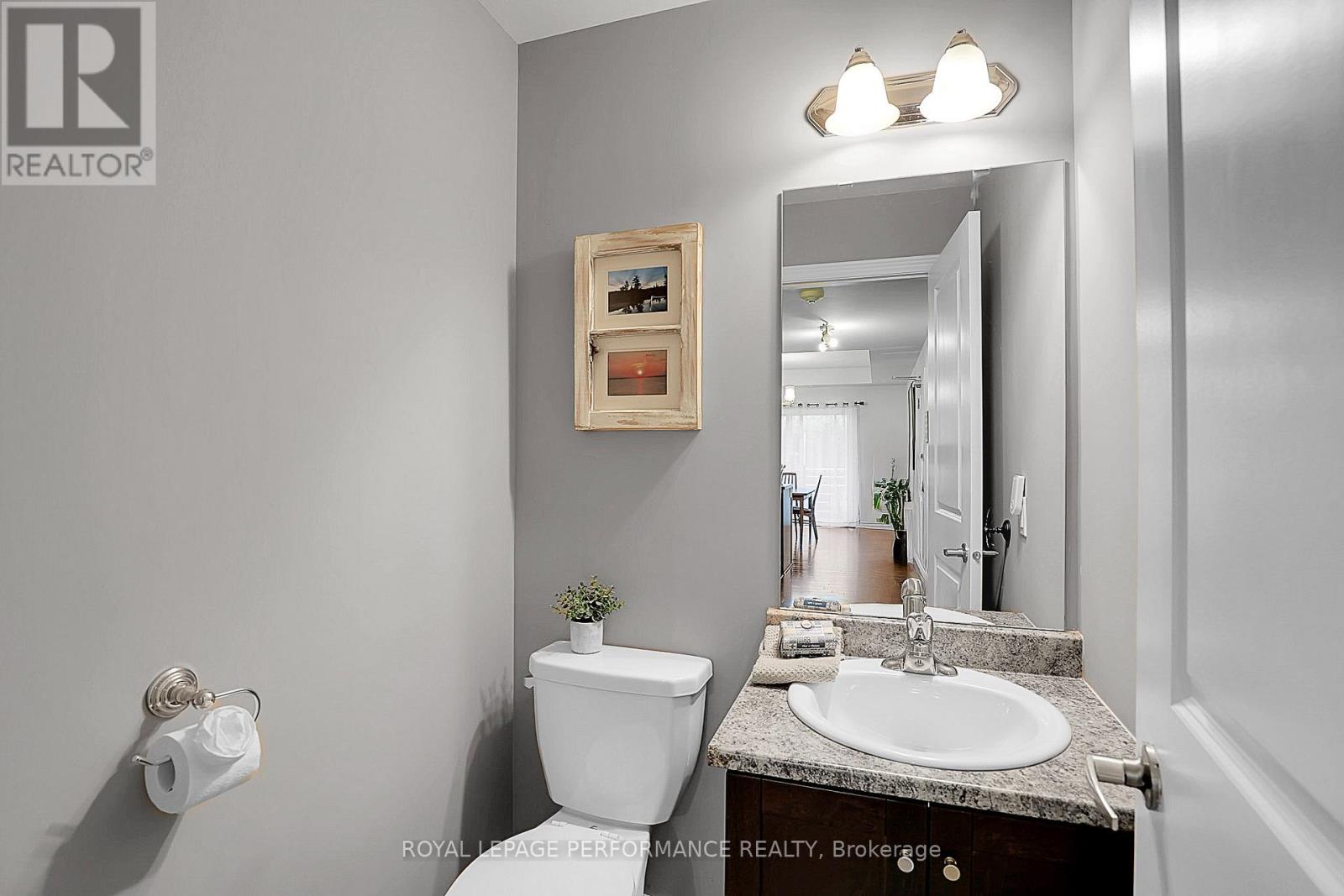 2 - 40 Prestige Circle, Ottawa, Ontario  K4A 0W9 - Photo 15 - X12382487