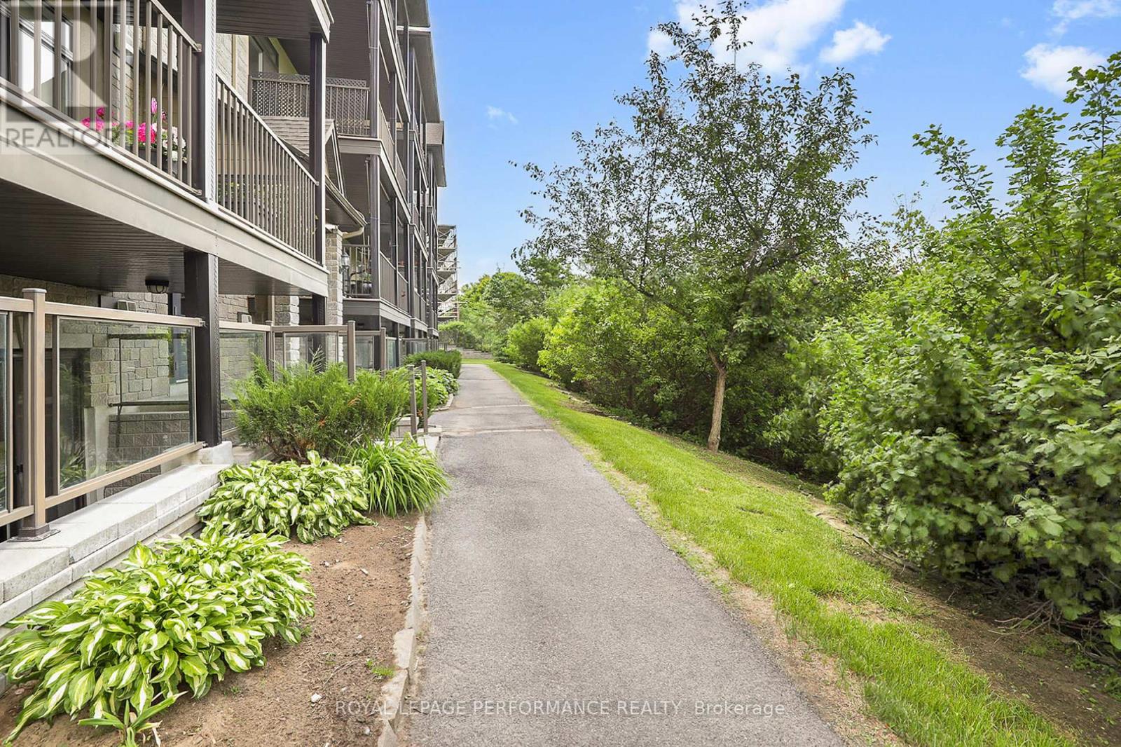 2 - 40 Prestige Circle, Ottawa, Ontario  K4A 0W9 - Photo 22 - X12382487