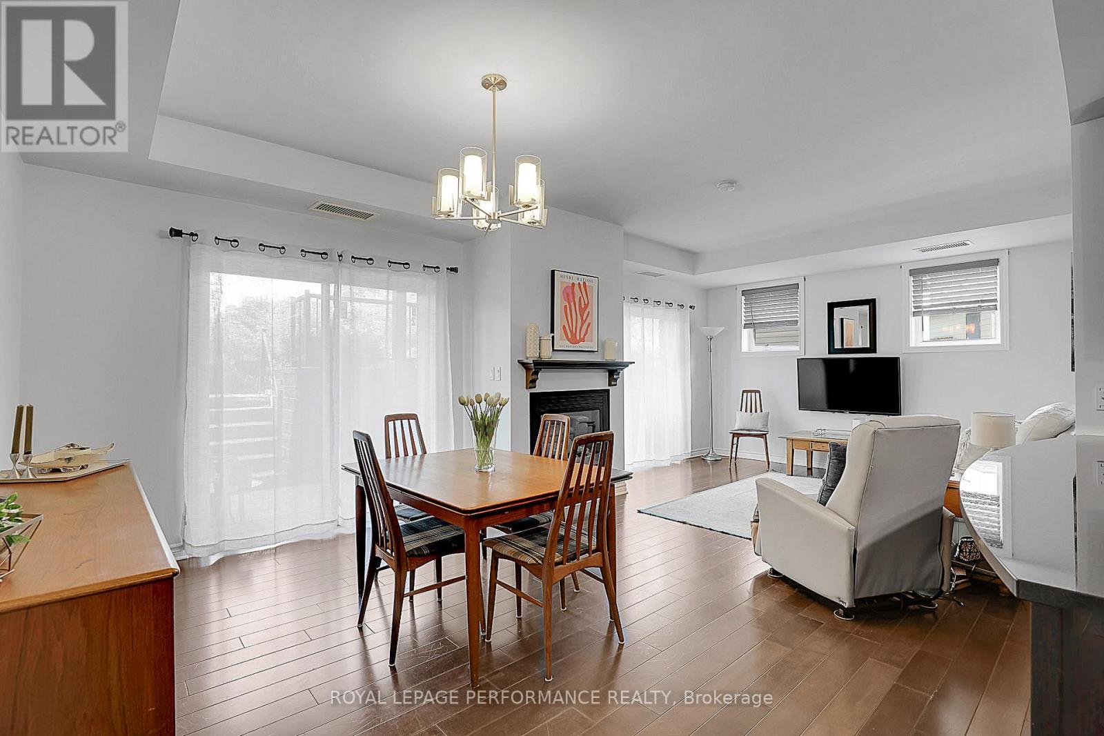 2 - 40 Prestige Circle, Ottawa, Ontario  K4A 0W9 - Photo 6 - X12382487