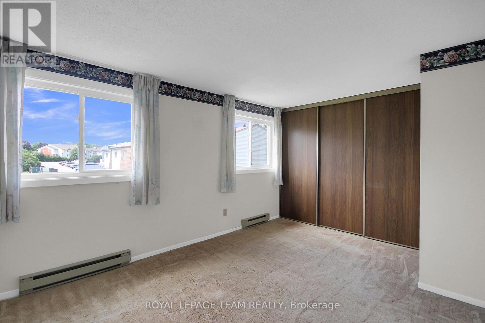 F - 23 Sonnet Crescent, Ottawa, Ontario  K2H 8W8 - Photo 15 - X12382490