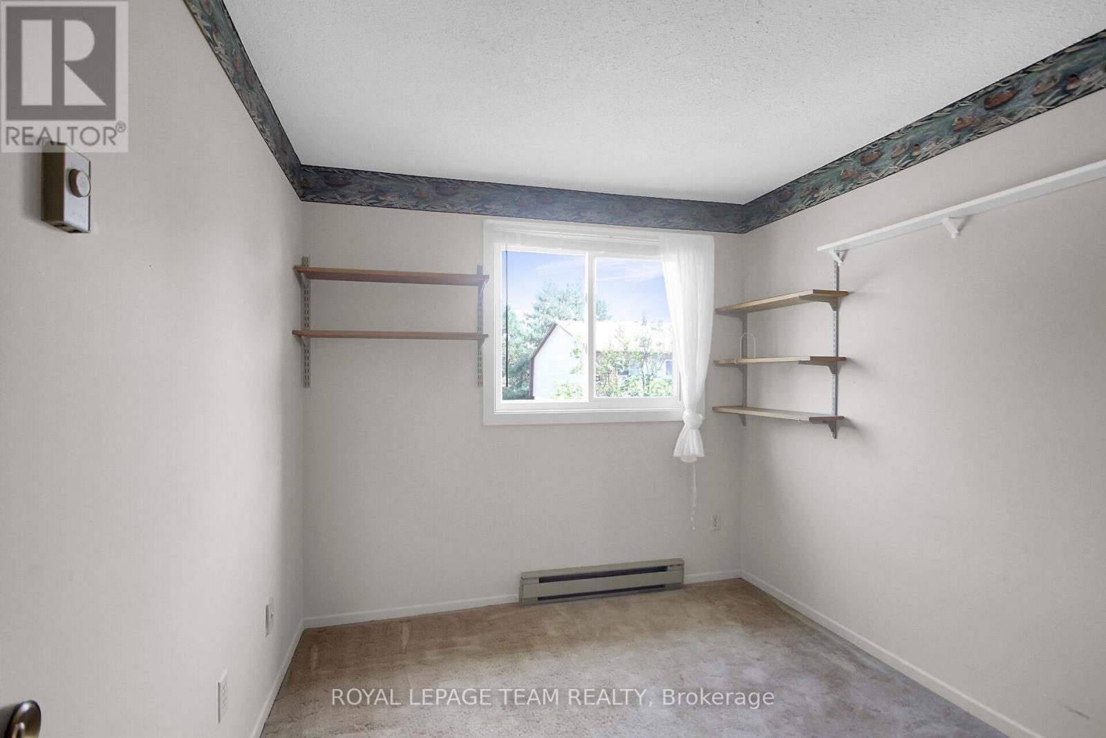 F - 23 Sonnet Crescent, Ottawa, Ontario  K2H 8W8 - Photo 18 - X12382490