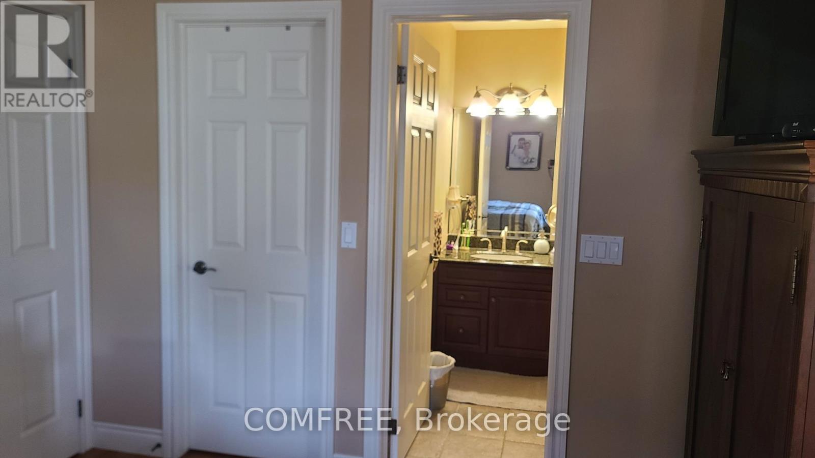 3280 California Avenue, Windsor, Ontario  N9E 3K7 - Photo 41 - X12382503