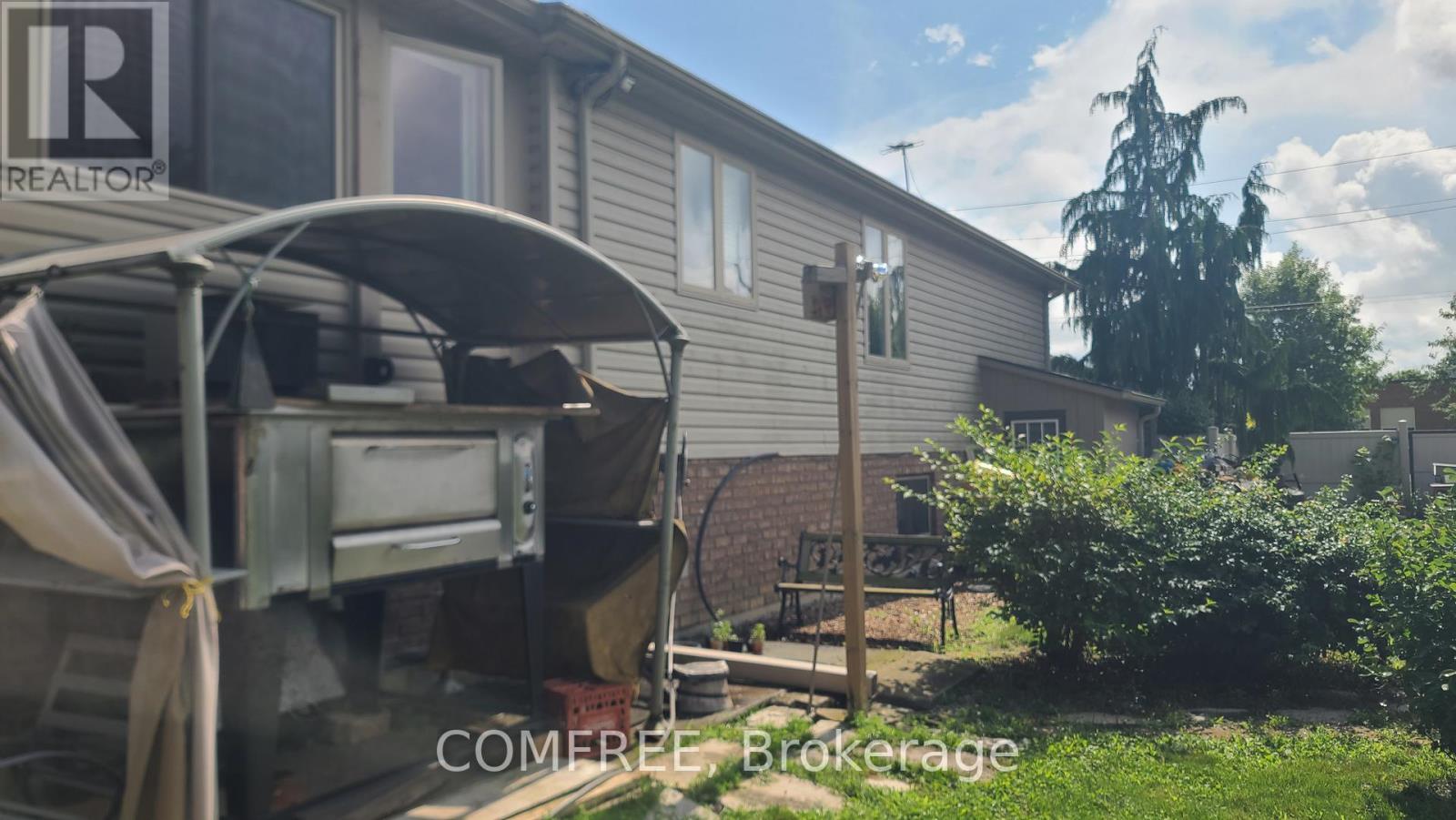 3280 California Avenue, Windsor, Ontario  N9E 3K7 - Photo 7 - X12382503
