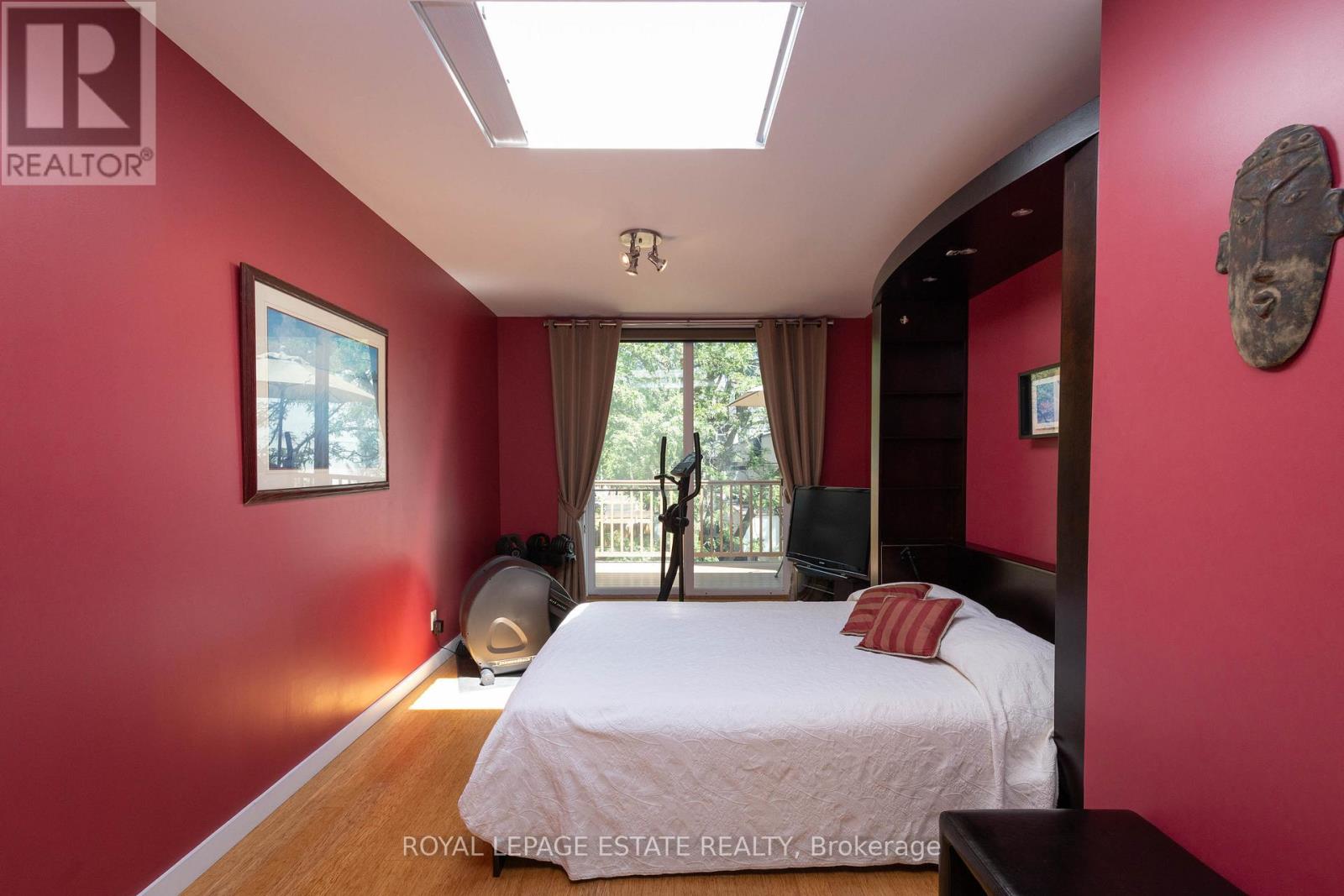 432/434 Queen Street E, Toronto (Regent Park), Ontario  M5A 1T4 - Photo 38 - C12382476