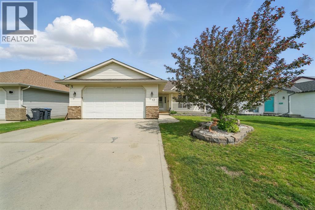 Property at 13 Fern Glade Crescent image 1