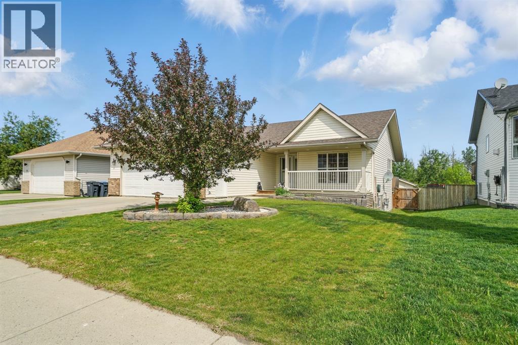 Property at 13 Fern Glade Crescent image 2