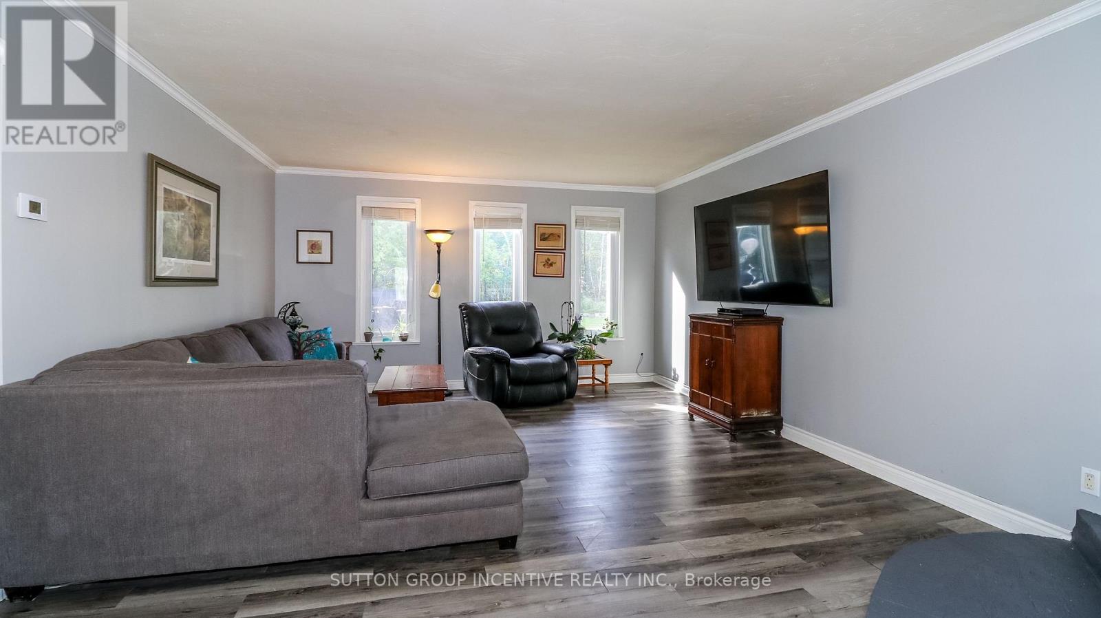 761 William Street, Innisfil, Ontario  L9S 2G3 - Photo 13 - N12382486
