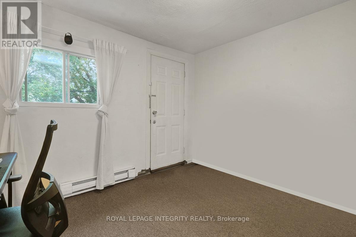199 Henderson Avenue, Ottawa, Ontario  K1N 7P7 - Photo 9 - X12382542