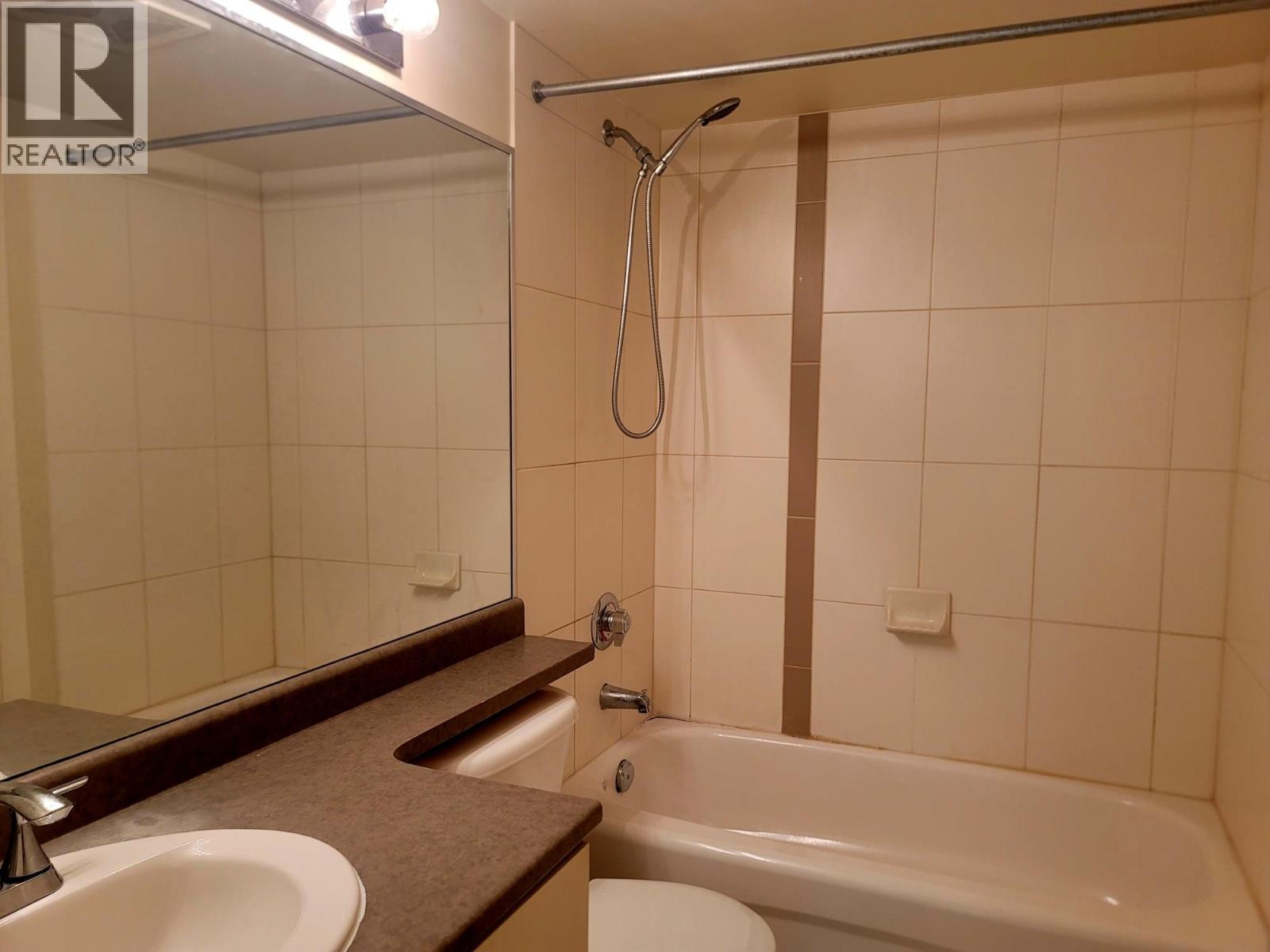 302 3663 Crowley Drive, Vancouver, British Columbia  V5R 6H4 - Photo 12 - R3043895