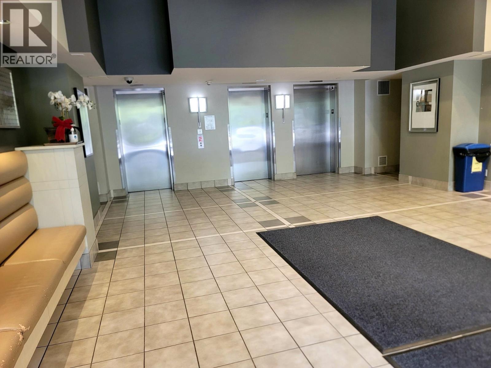 302 3663 Crowley Drive, Vancouver, British Columbia  V5R 6H4 - Photo 5 - R3043895
