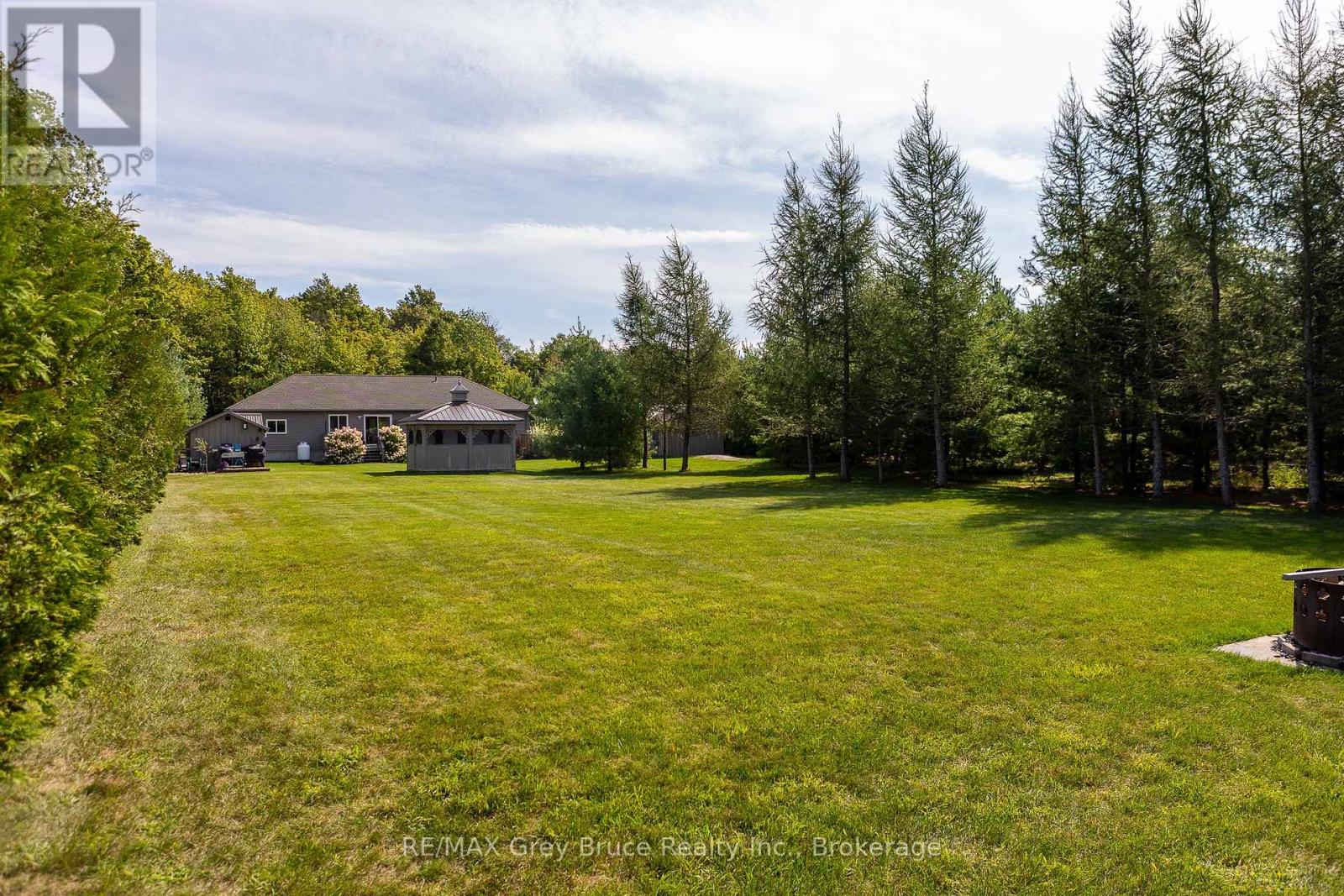 135 Mccullough Lake Drive, Chatsworth, Ontario  N0H 2V0 - Photo 33 - X12382123