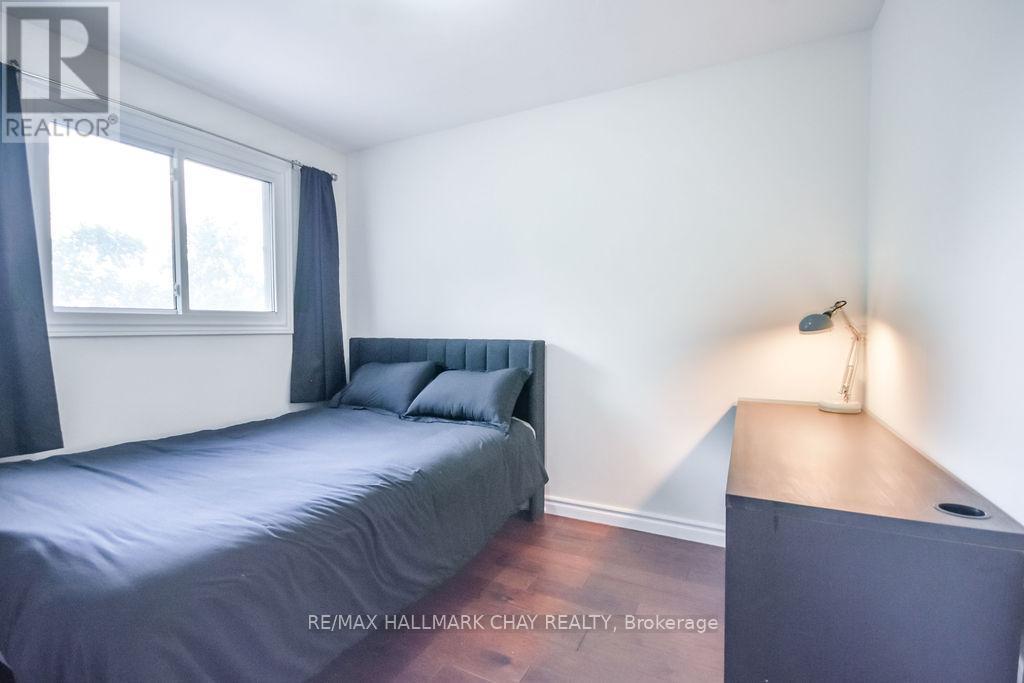 6 James Street, Barrie, Ontario  L4N 6M4 - Photo 18 - S12382508