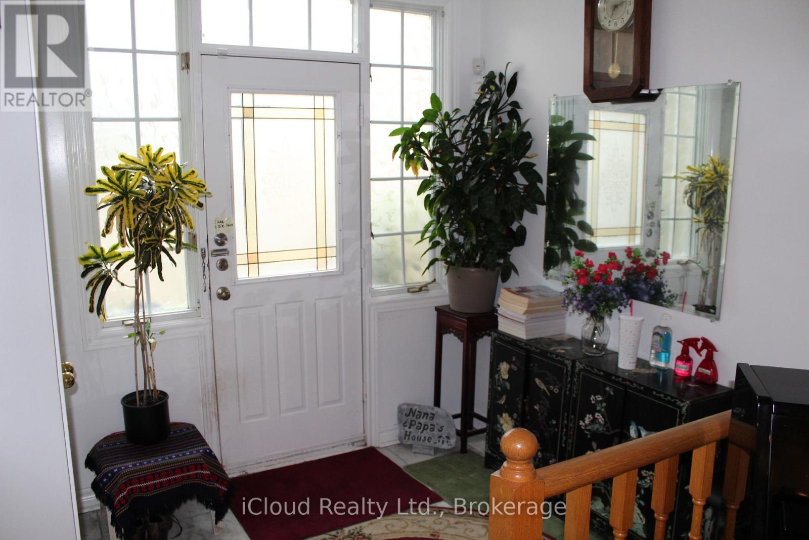 2 - 3 Hartnell Square, Brampton, Ontario  L6S 5W7 - Photo 13 - W12382537