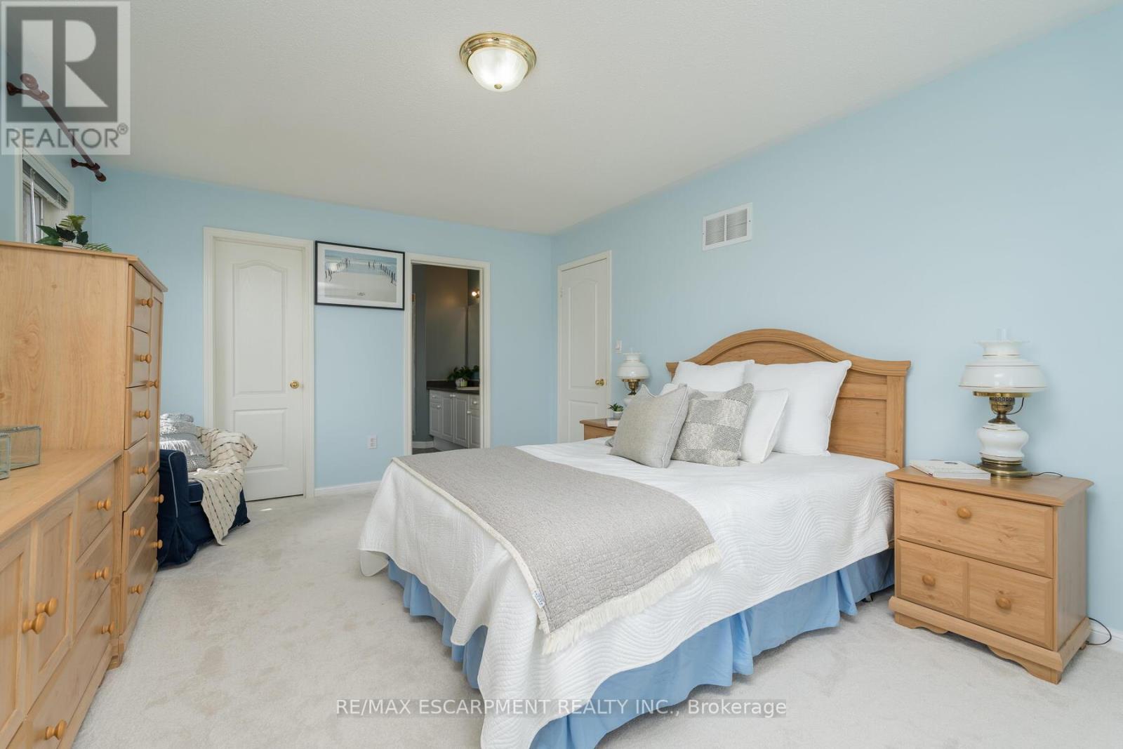 673 Bennett Boulevard, Milton, Ontario  L9T 6A8 - Photo 29 - W12382557