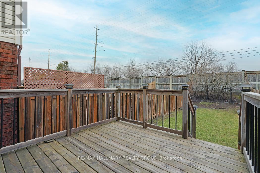 97 Forestglade Crescent, Ottawa, Ontario  K1G 6A6 - Photo 26 - X12382600